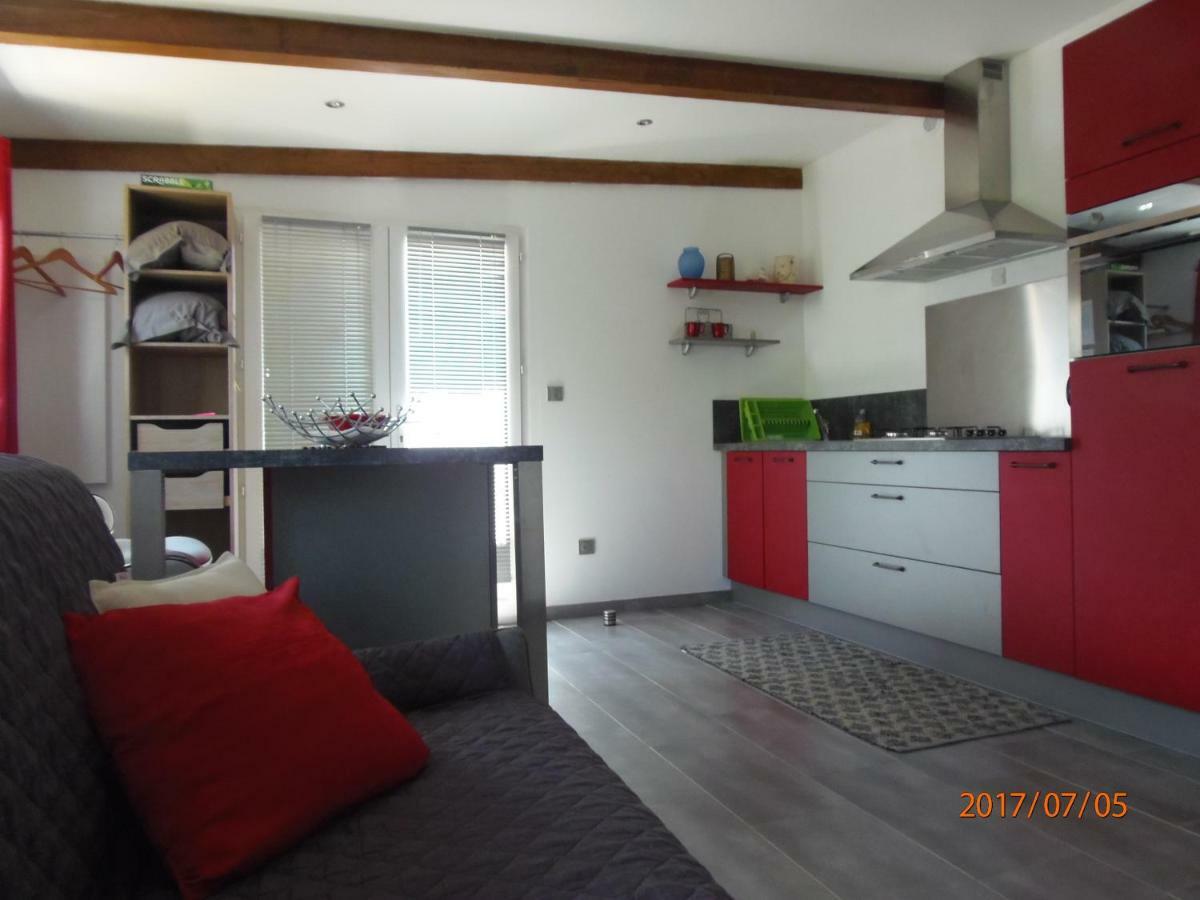 Mini Villa Marcel Classee 3 Etoiles Каленцана Экстерьер фото
